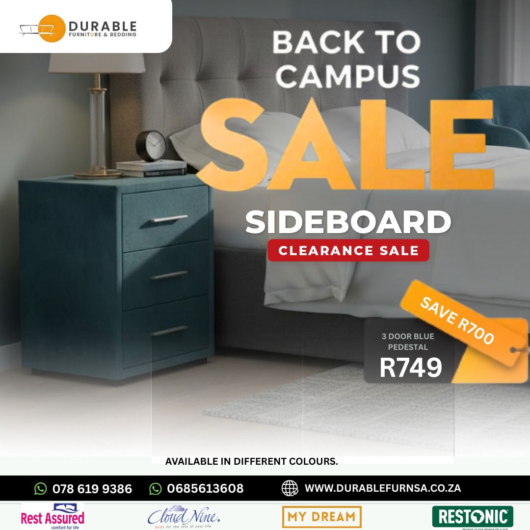 3 Door Blue Pedestal